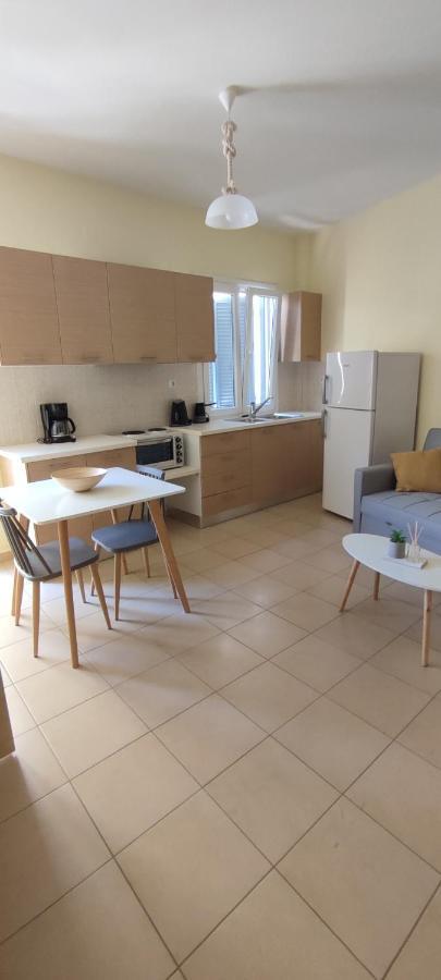 Nicol'S Apartment Ermoupoli Dış mekan fotoğraf