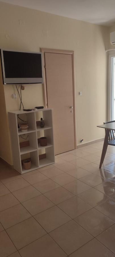 Nicol'S Apartment Ermoupoli Dış mekan fotoğraf